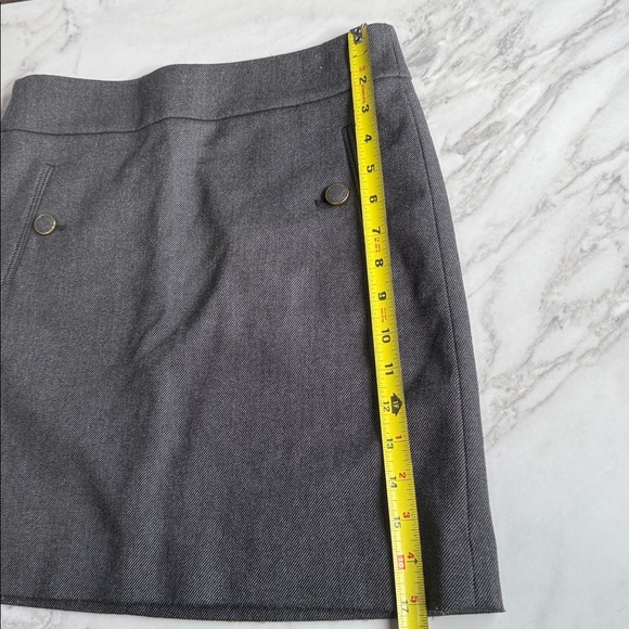 Ann Taylor LOFT Mini Pencil Skirt Gray Gold Button Detail Petite Office Workwear - Picture 13 of 13